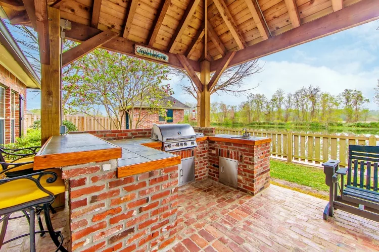 How to Build an Outdoor Kitchen