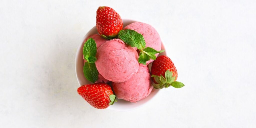Berry Strawberry Ice Cream